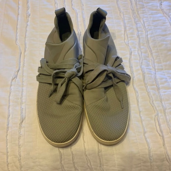 Steve Madden Lancer 8.5 - Picture 3 of 5